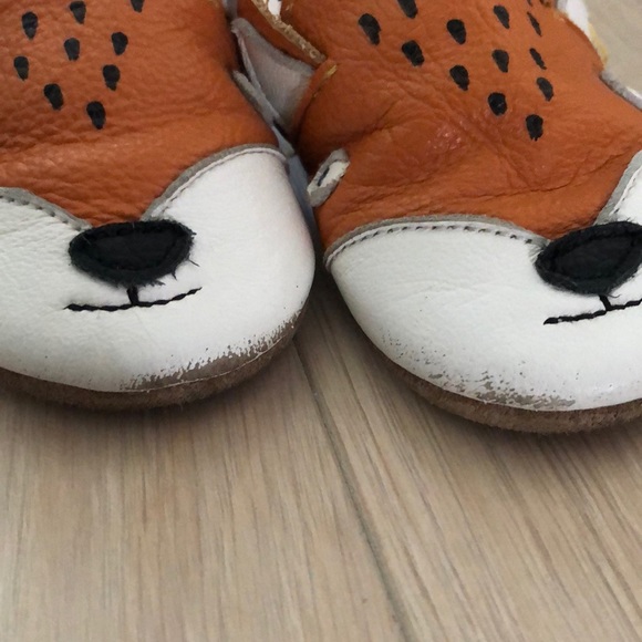 Baby soft sole shoes/slippers, 2 pairs, 6-12 month - Picture 5 of 8